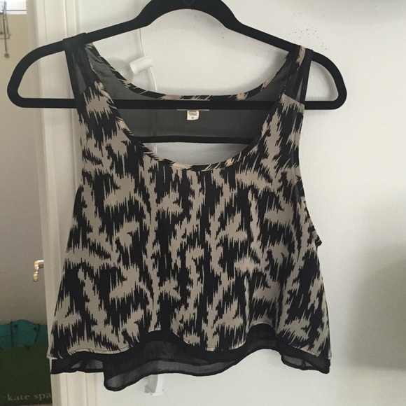 Love crop top