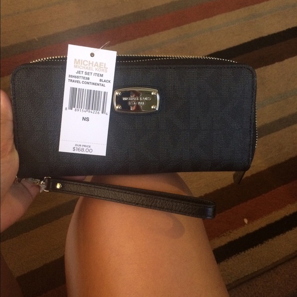 Brand new authentic MK full size wallet