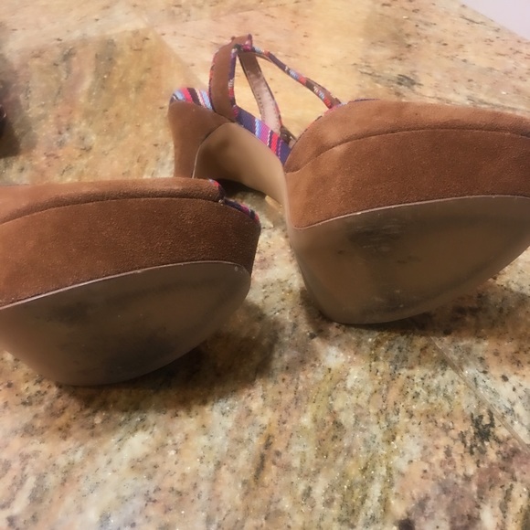 High heels - Picture 4 of 4