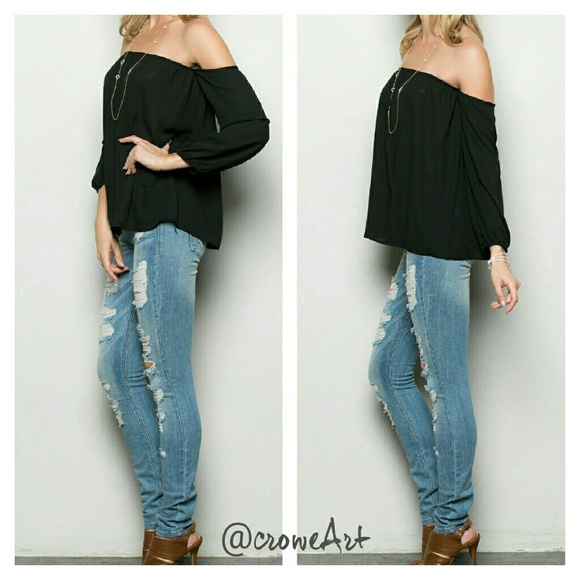 💞💖HP💖💞 BEST SELLER!!! Black Off Shoulder Top - Picture 3 of 4