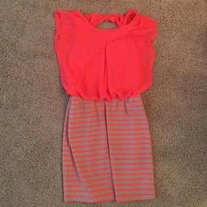 Cute summer dress with partial open back