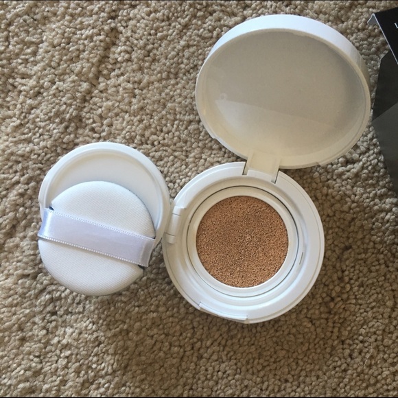 Laneige BB Cushion in Light - Picture 4 of 4