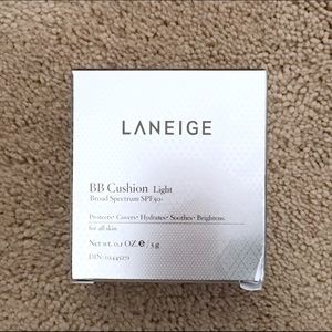 Laneige BB Cushion in Light