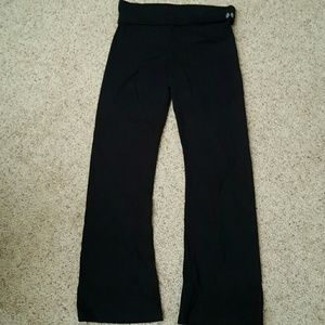 NWOT VS most loved yoga pants