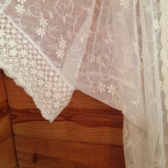 Sold locally - Picture 3 of 3