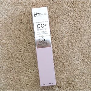 It Cosmetics CC Cream in Rich