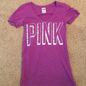 VS V-neck shirt