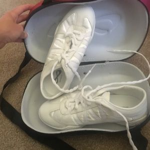BRAND NEW Nfinity Evolution Cheer Shoes