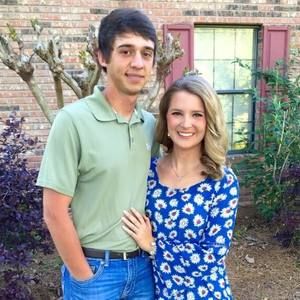 Meet your Posher, Emilee