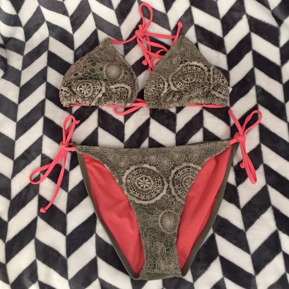 Adorable Bikini Set