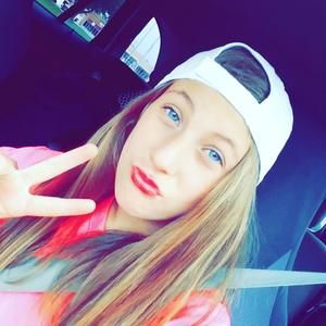 Meet your Posher, Dakota