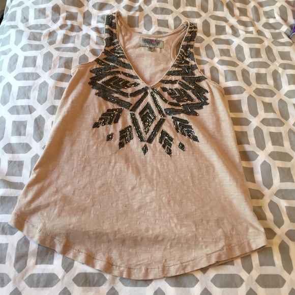 beaded tank