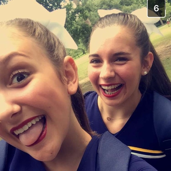 Meet your Posher, Maggi