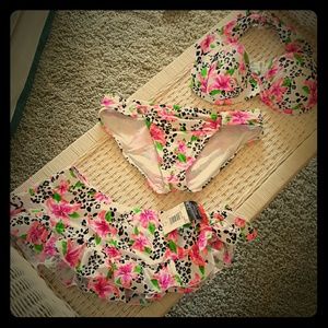 Lowest price!!! 3 piece Swimsuit!