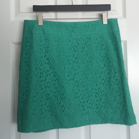 LOFT - Lace Overlay Shift Skirt in Bright Aqua - Picture 3 of 4