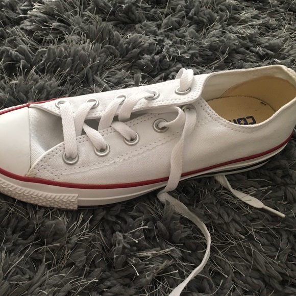 Brand new never worn converse