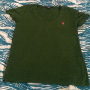 Forrest green v neck with magenta jockey symbol