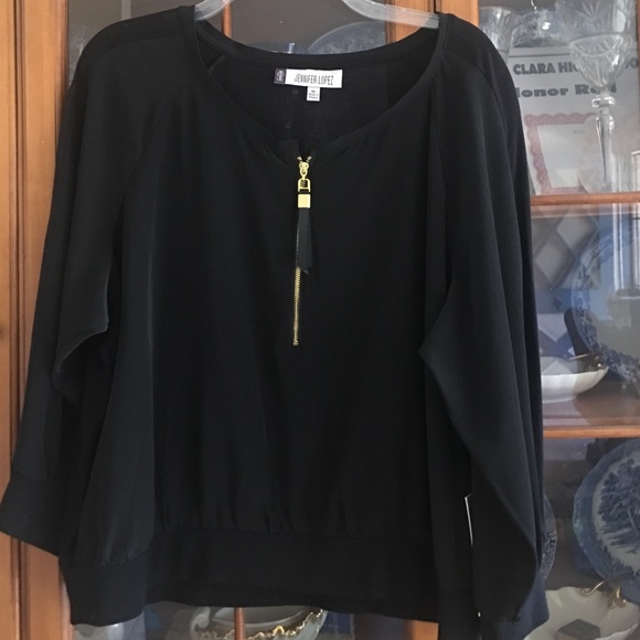 Jennifer Lopez blouse