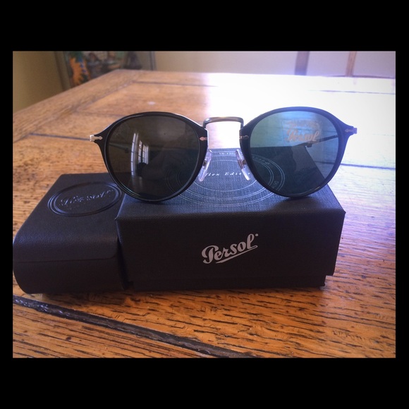 Persol Reflex Edition Sunglasses PO3075s