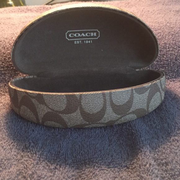 Sunglasses case