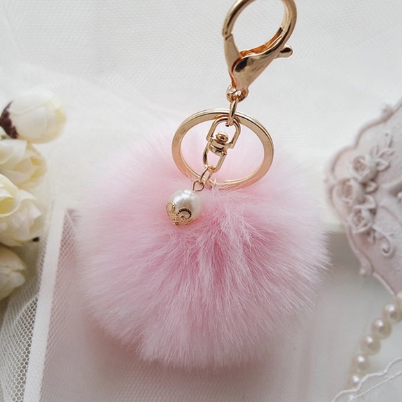 Fluffy Pom Pom Fur Keychain NWT - Picture 2 of 3
