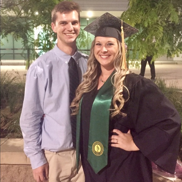 ๐ MEET THE POSHER ๐ - Picture 2 of 8