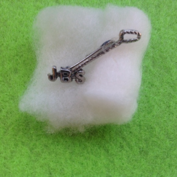Vintage tie bar