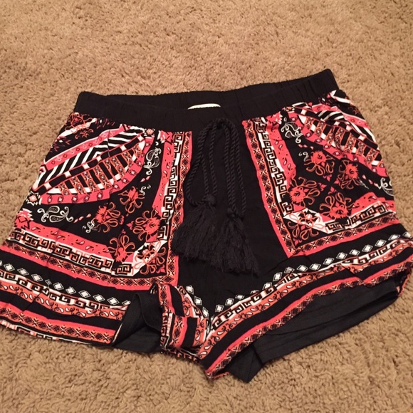 Knit printed shorts