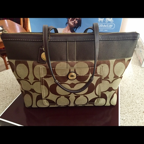 Coach purse