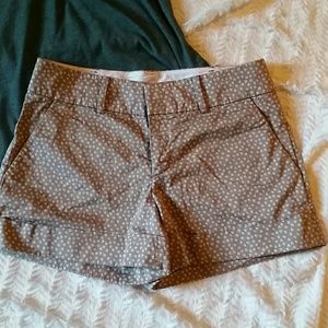 Club Monaco shorts. Size 6