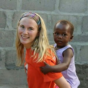 Meet your Posher, Britani