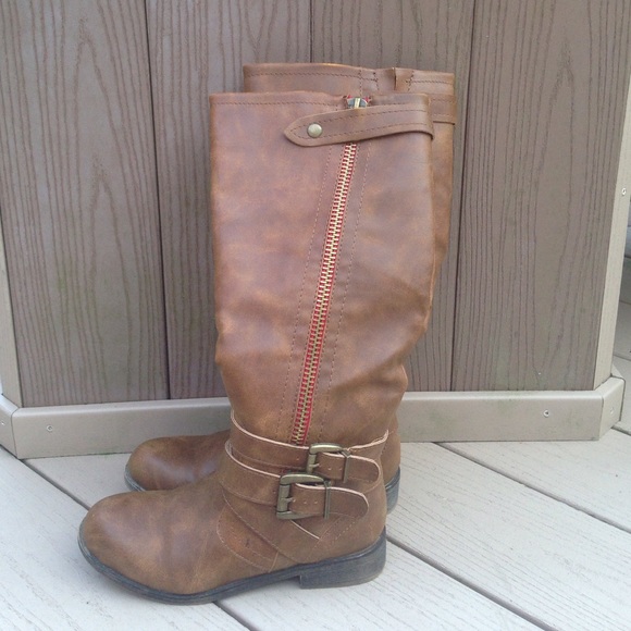 WORN ONCE! Steve Madden boots US Size 6.5