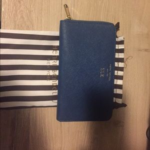 Brand new! Henri Bendel Wallet Brand new! Henri Bendel Wallet