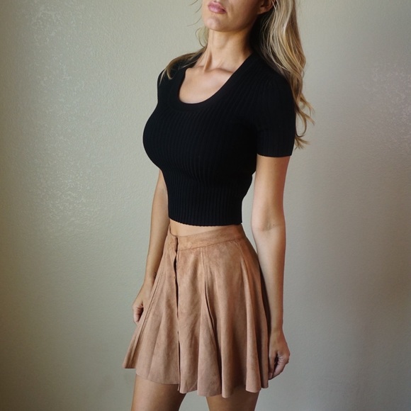 {Last One}-Button Through It Suede Skirt- - Picture 2 of 4