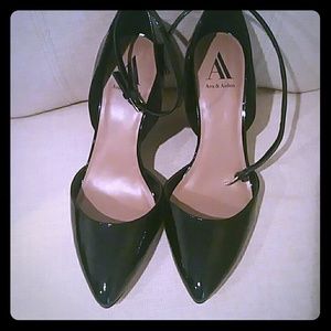 Ava & aiden black patent wedge pumps