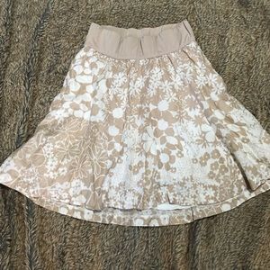 Gap MATERNITY skirt size 4