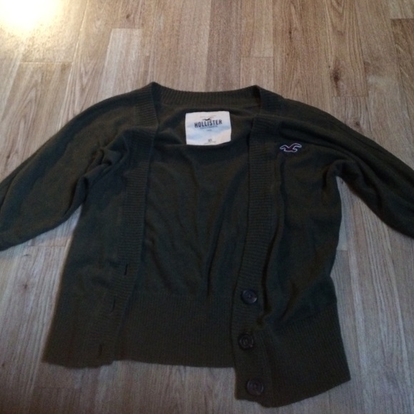 Hollister Cardigan