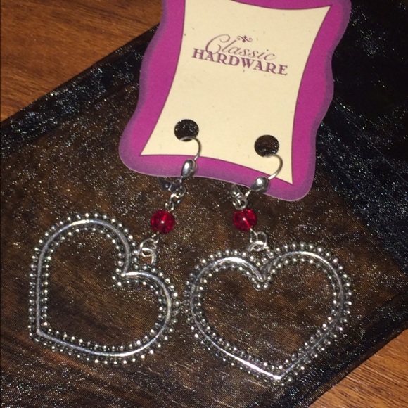 Classic Hardware Heart Earrings