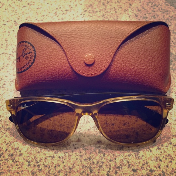 Ray Ban honey wayfarer sunglasses