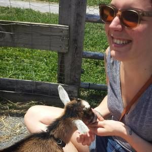 Meet your Posher, Nicole