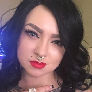 Meet your Posher, Kristina