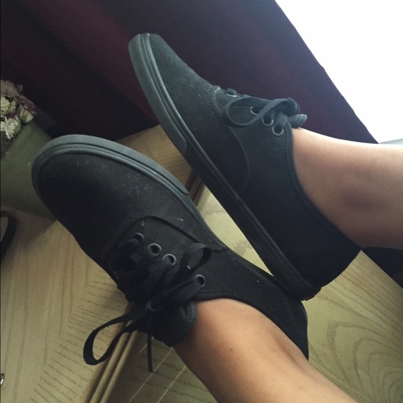 Black vans