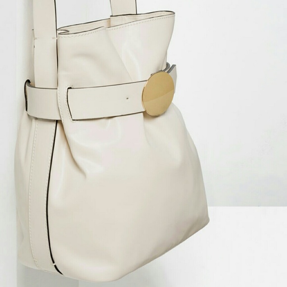 HP 8/1 ZARA Brooch Clasp Bucket Bag - Picture 2 of 4