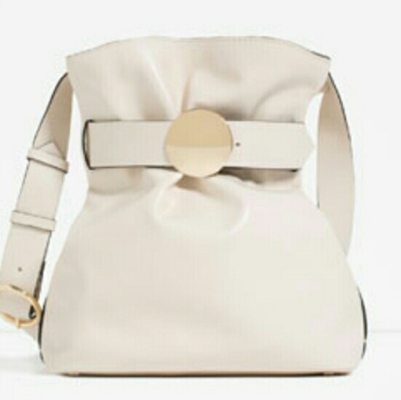 HP 8/1 ZARA Brooch Clasp Bucket Bag - Picture 4 of 4