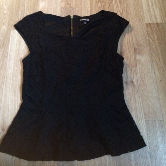 Express Black Top