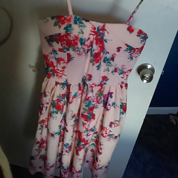 A floral print dress