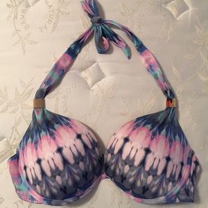 Victoria Secrets Super Push-up Bikini