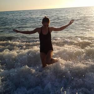 Meet your Posher, Natalie