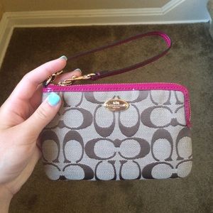 Coach wristlet. Nwt