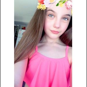 Meet your Posher, Olivia